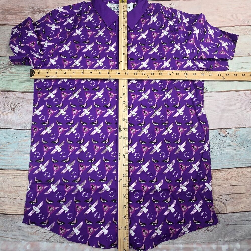 Jim Hensons Labyrinth Purple Short Sleeve Button-Up Shirt Mens Medium - Picture 6 of 8